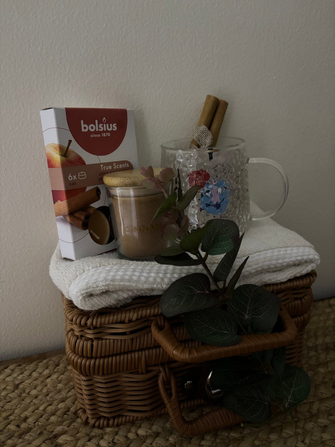 Cinnamon Bliss Basket